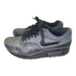 Nike Women’s Air Max 1 Premium Black Croc size : 8.5